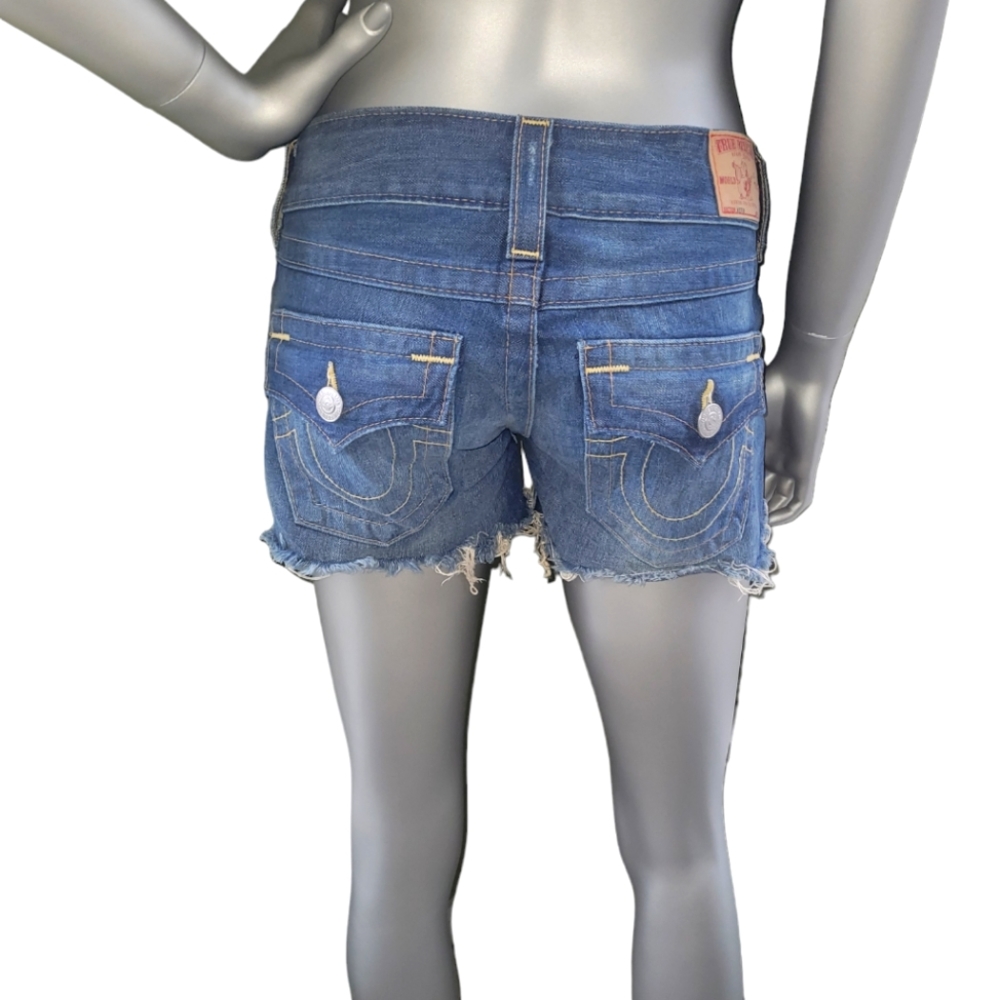 True Religion Shorts size 26